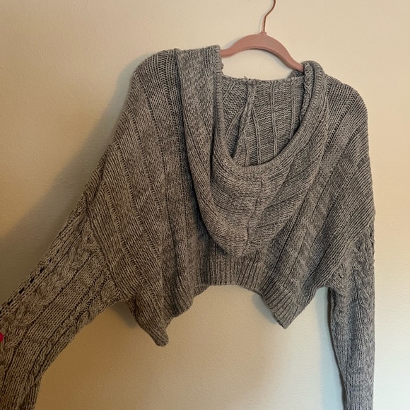 Cropped sweater jacket - Picture 2 of 3